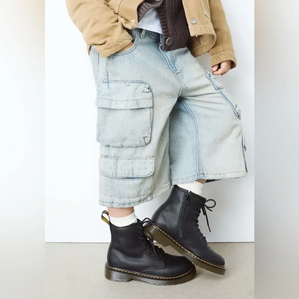 DR. Martens JUNIOR 1460 SOFTY T LEATHER LACE UP BOOTS Size 12